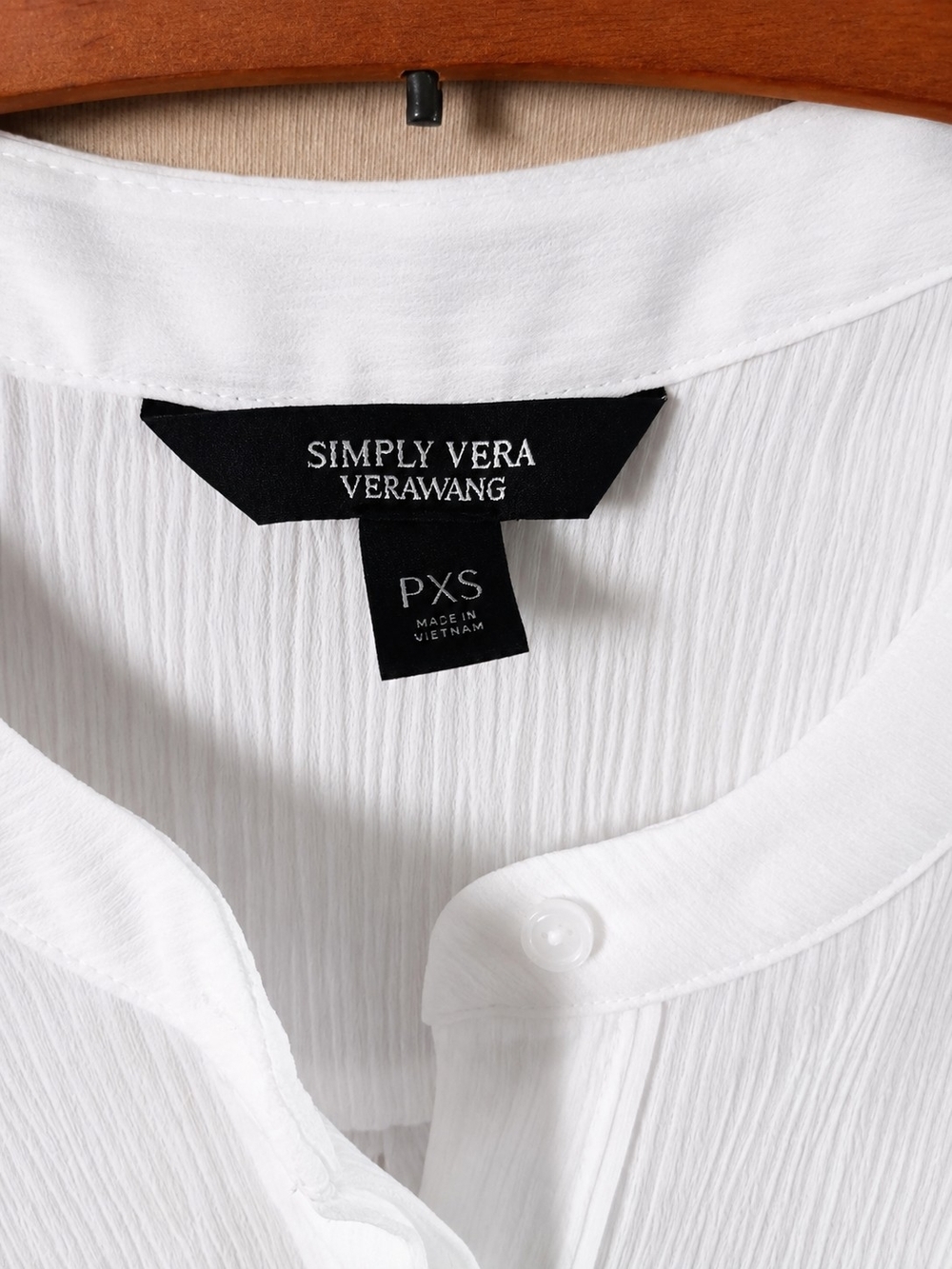 SIMPLY VERA VERA WANG PXS White Textured Short Sleeve Blouse Button Front Sheer - Picture 4 of 7